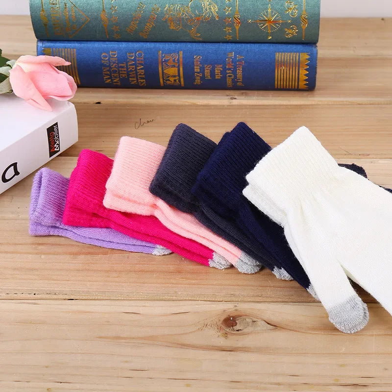 Demone Hunter Hats & Gloves ❤️